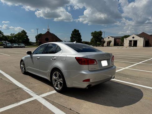 Used 2010 Lexus IS 250 image 4