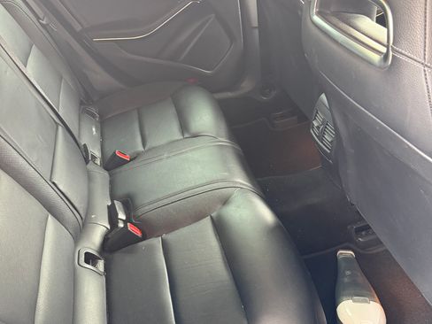 Used 2019 Mercedes-Benz CLA 250 image 15