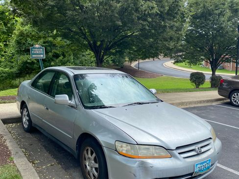 Used 2002 Honda Accord SE image 1