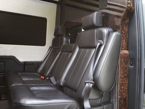 Used 2012 Mercedes-Benz Sprinter 2500 image 19