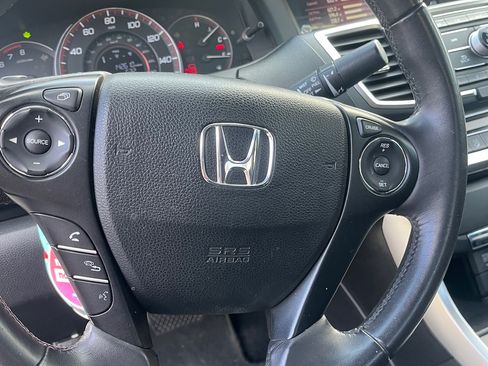 Used 2015 Honda Accord Sport image 6