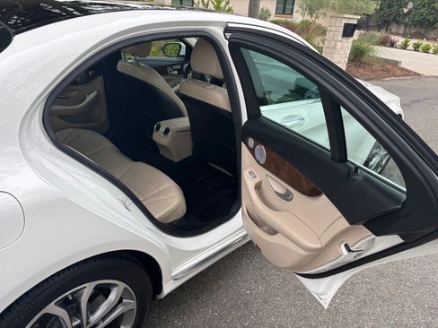 Used 2016 Mercedes-Benz C 300 Sedan image 19