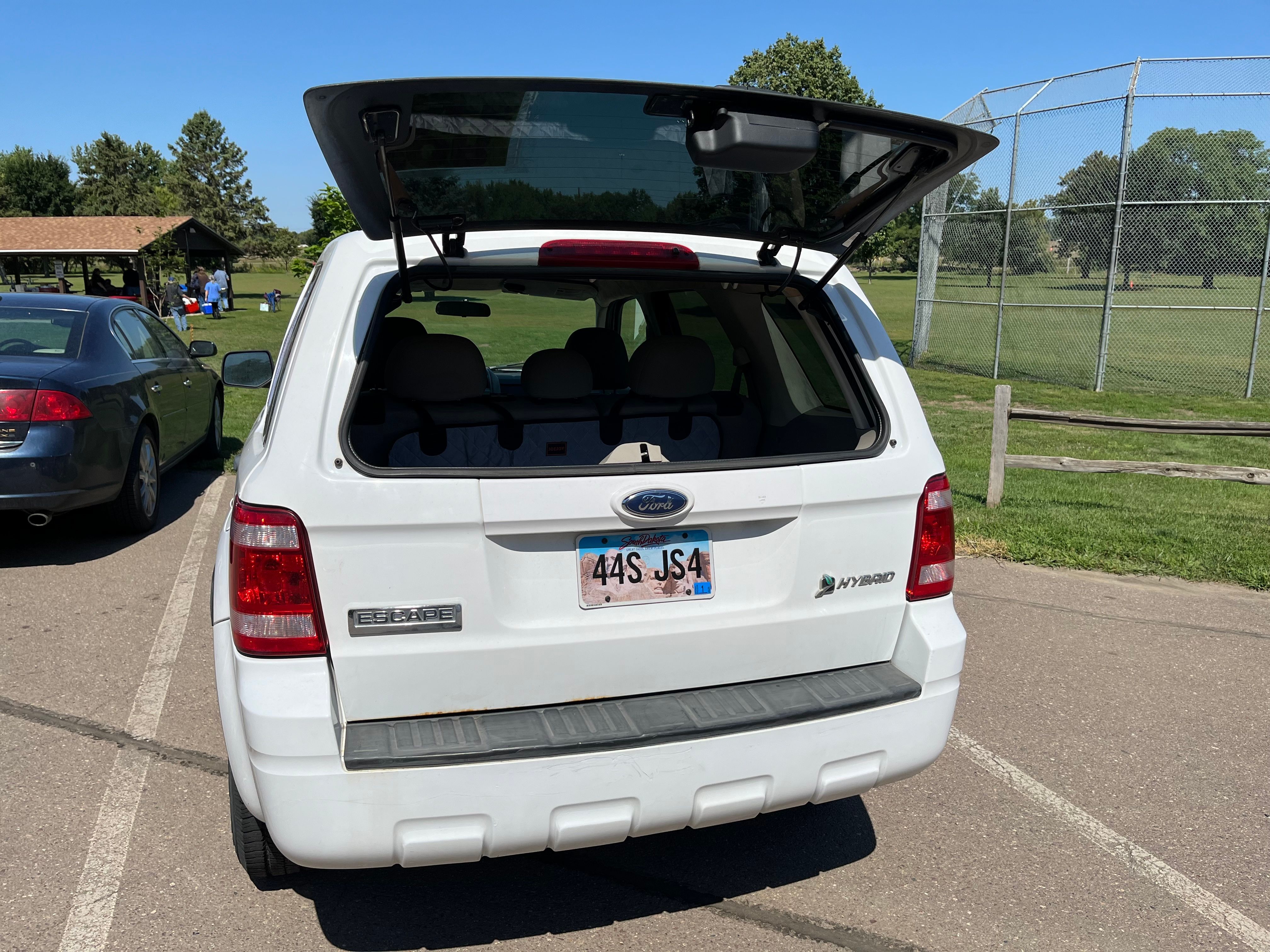 Used 2008 Ford Escape 4WD Hybrid image 6