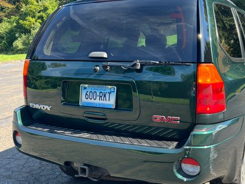 Used 2002 GMC Envoy SLT AWD/4WD image 11