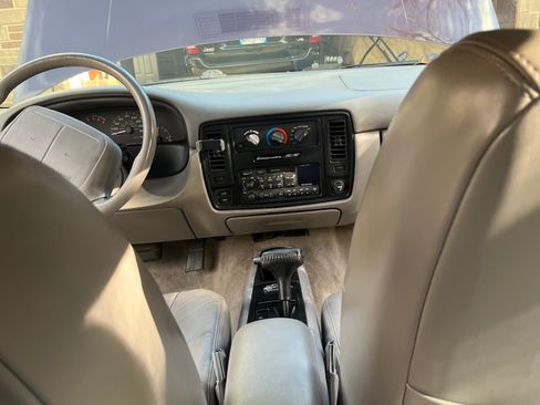 Used 1996 Chevrolet Impala SS image 6