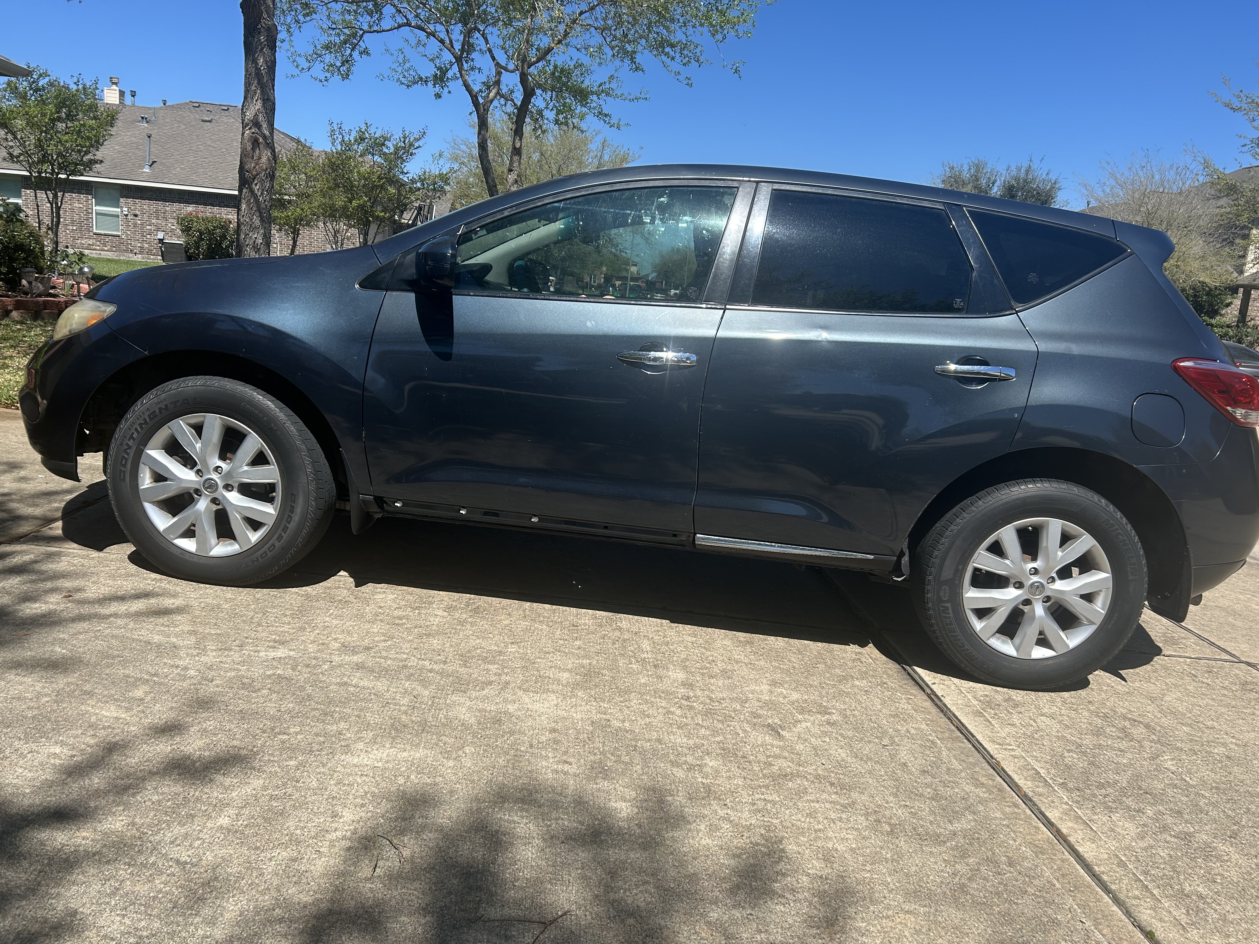 Used 2014 Nissan Murano S FWD image 1