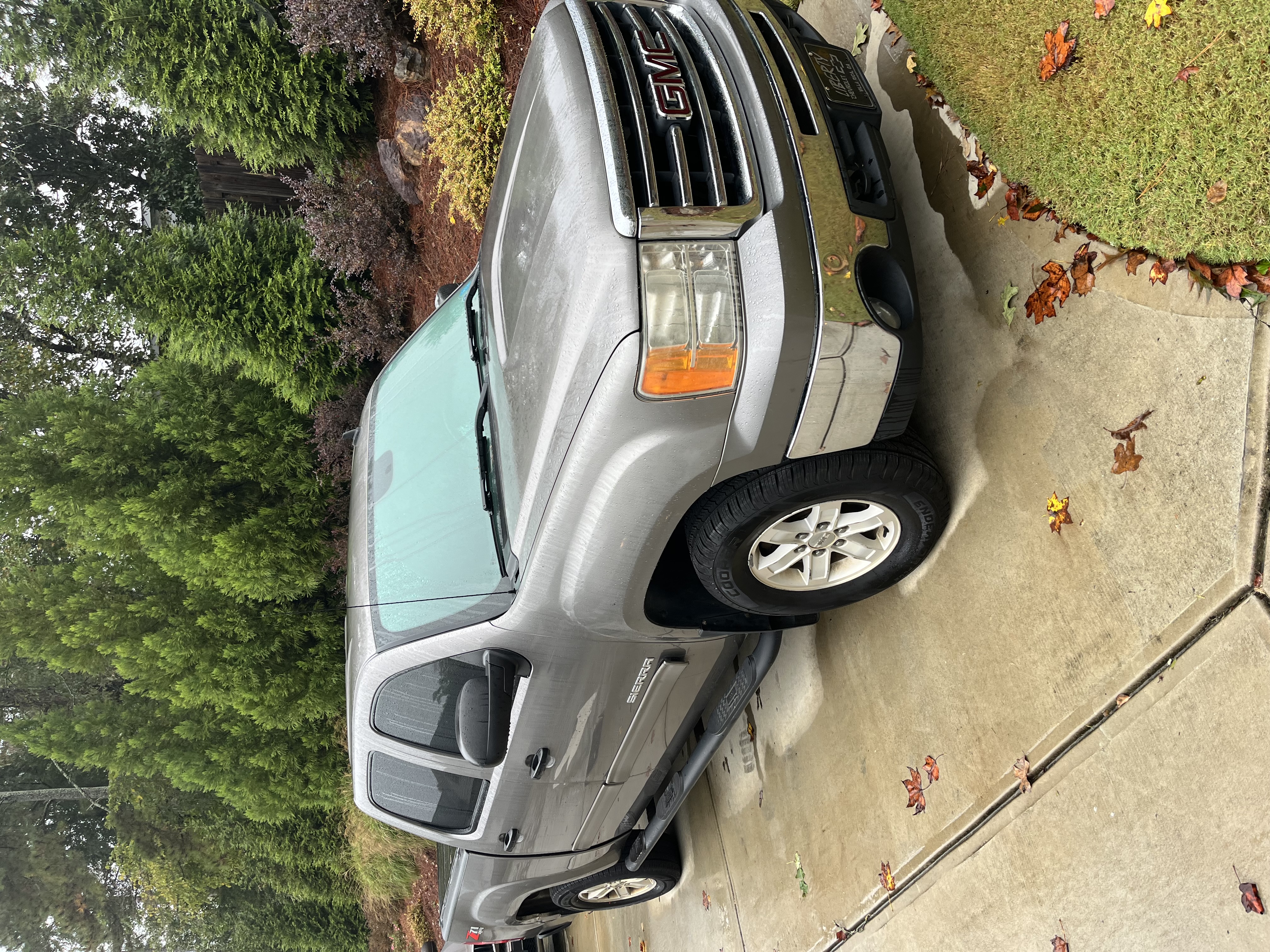 Used 2012 GMC Sierra 1500 SLE w/ Power Tech Package AWD/4WD image 5