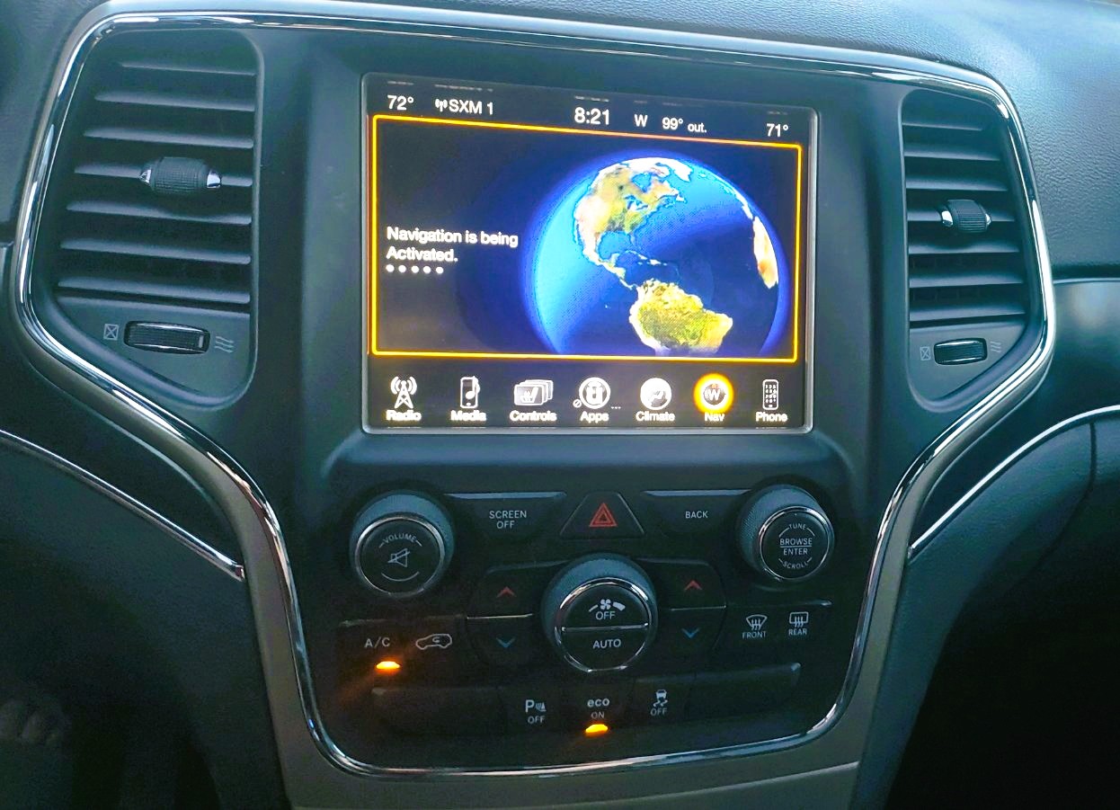 Used 2014 Jeep Grand Cherokee Limited AWD/4WD image 24