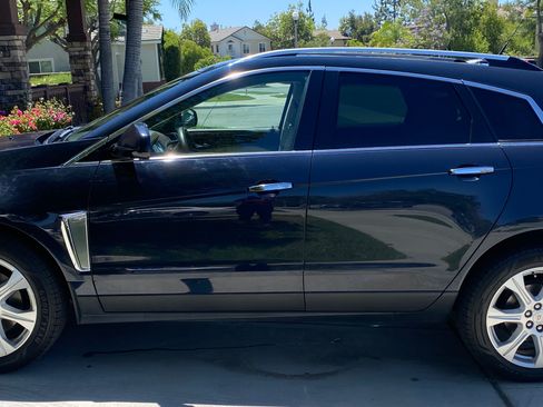 Used 2014 Cadillac SRX Performance w/ Driver Awareness Package AWD/4WD image 5