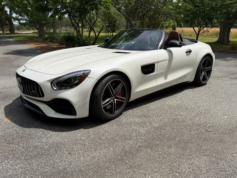 Used 2018 Mercedes-Benz AMG GT C image 18