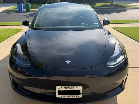 Used 2023 Tesla Model 3 Standard Range RWD image 5