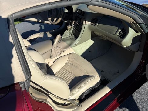 Used 2003 Chevrolet Corvette Convertible w/ Preferred Equipment Group1 image 12