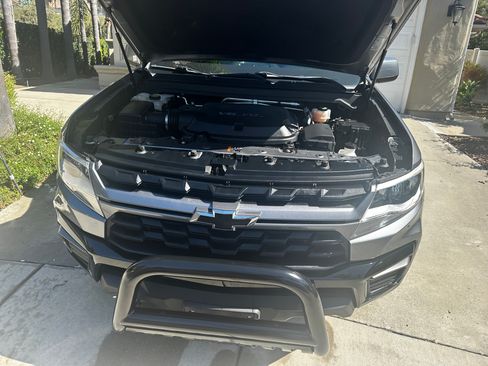 Used 2021 Chevrolet Colorado LT image 12