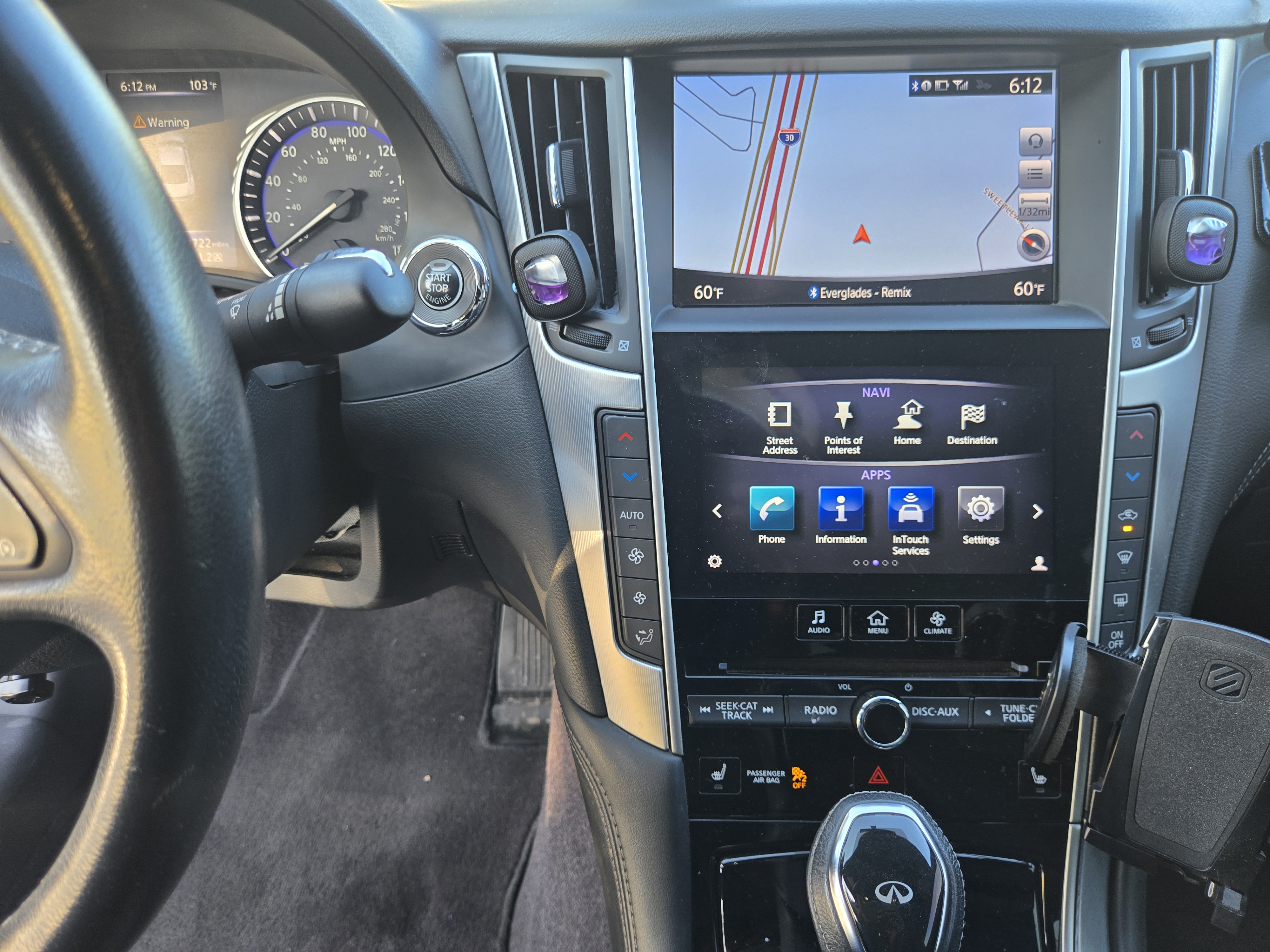 Used 2018 INFINITI Q60 3.0t Luxe w/ Sensory Package 3.0T Luxe RWD image 9