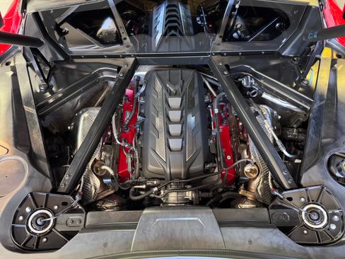 Used 2023 Chevrolet Corvette Stingray Preferred Cpe w/ Z51 Performance Package RWD image 21