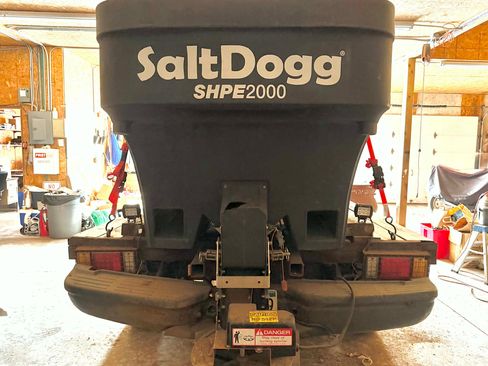 Used 2004 Ford F350 XLT image 8