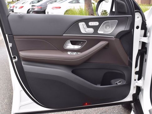 Used 2021 Mercedes-Benz GLE 350 image 5