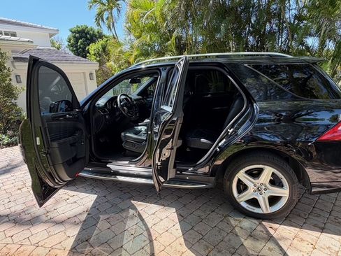 Used 2015 Mercedes-Benz ML 400 4MATIC image 5