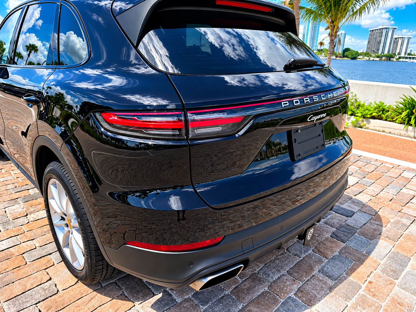 Used 2019 Porsche Cayenne AWD/4WD image 6