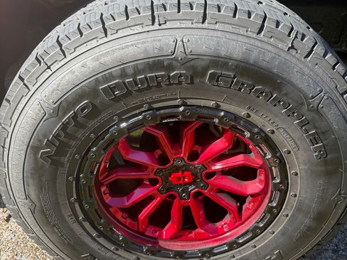 Used 2024 Toyota Tacoma SR5 image 10