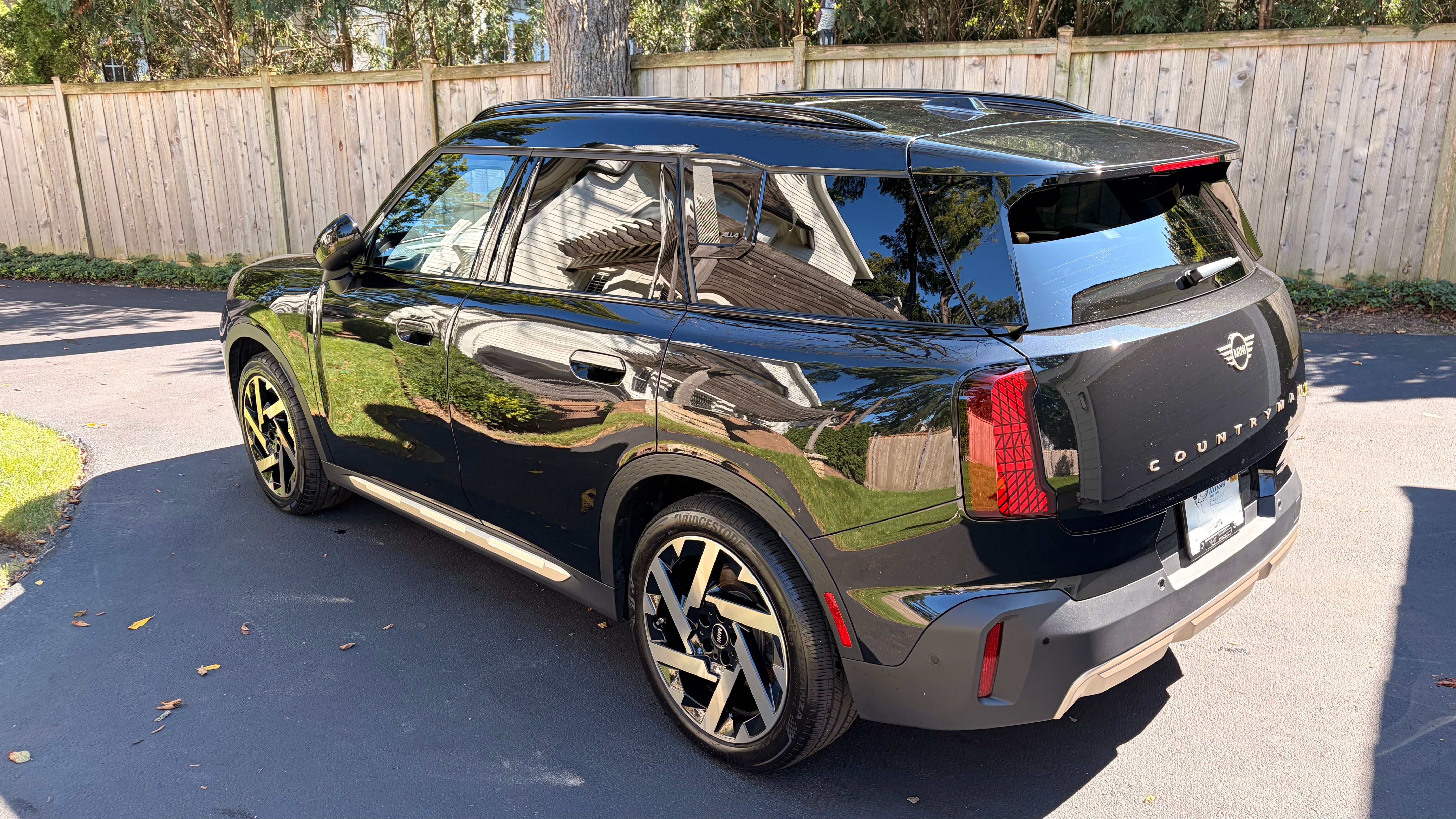 Used 2025 MINI Cooper Countryman SE w/ Comfort Package Max AWD/4WD image 8