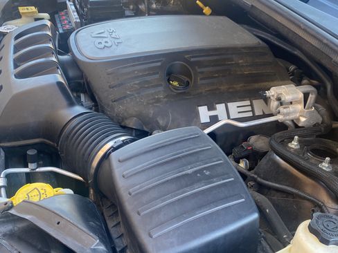 Used 2012 Jeep Grand Cherokee Overland Summit image 10