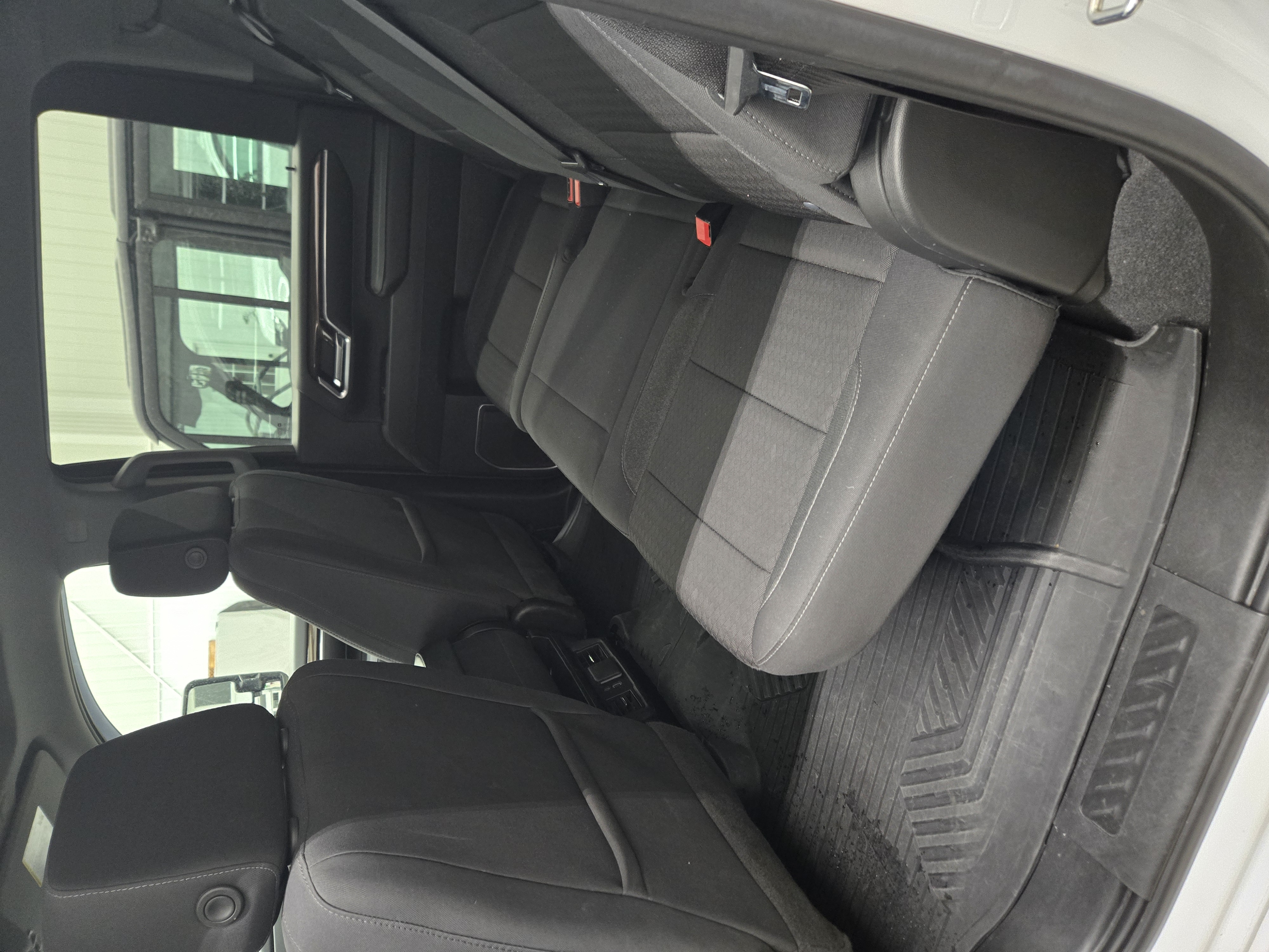 Used 2024 Chevrolet Silverado 2500 LT AWD/4WD image 9