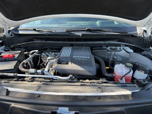 Used 2025 GMC Yukon Denali w/ Denali Reserve Package AWD/4WD image 10