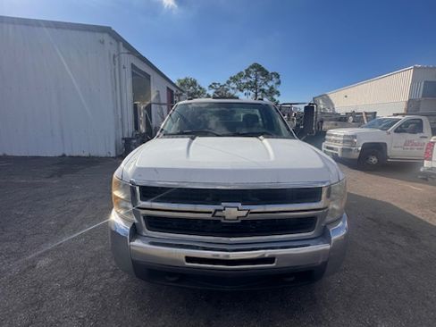 Used 2007 Chevrolet Silverado 3500 W/T image 5