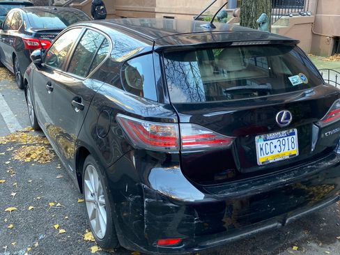 Used 2012 Lexus CT 200h Premium image 5