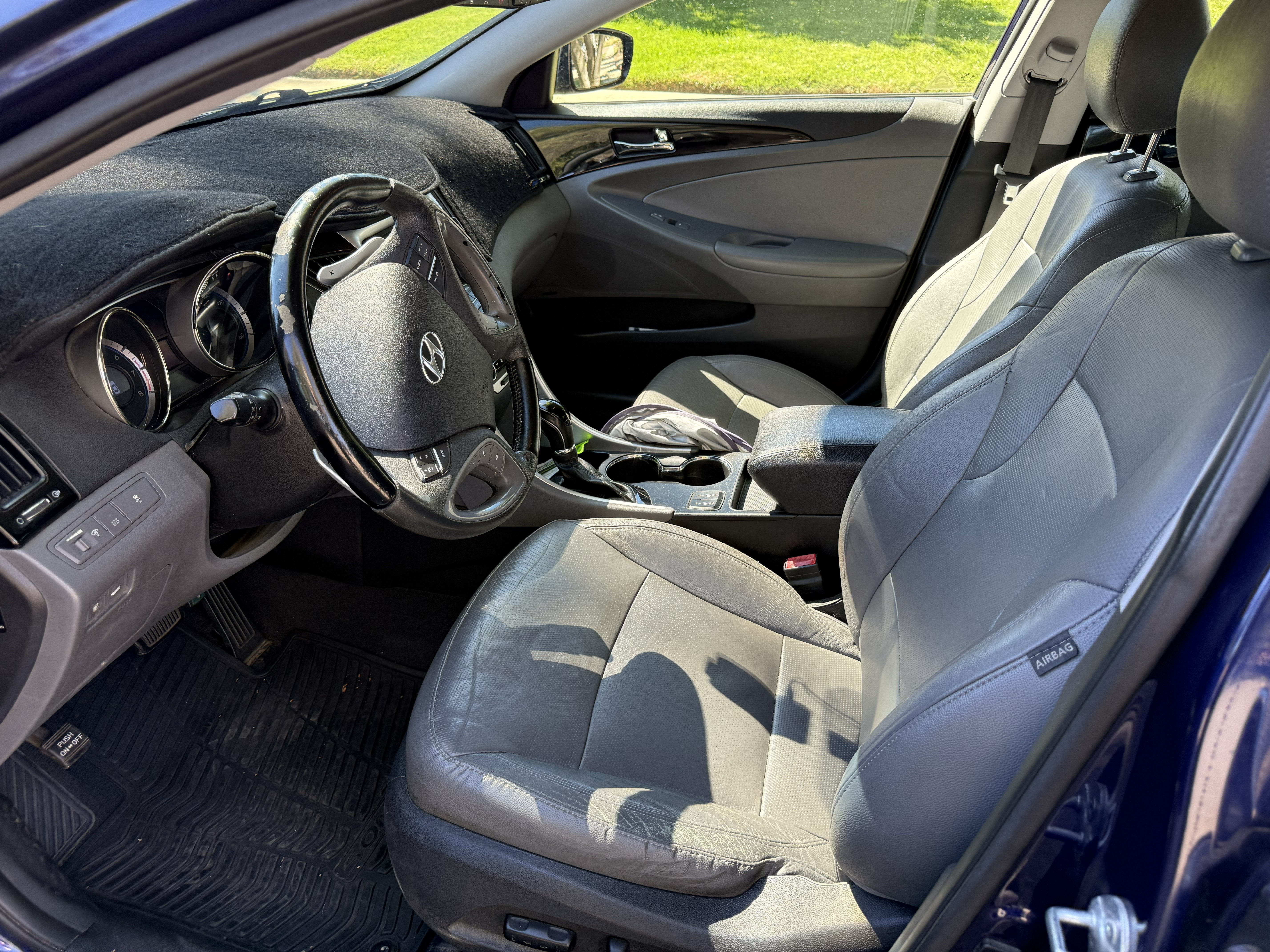 Used 2013 Hyundai Sonata Limited w/ Premium Pkg FWD image 8