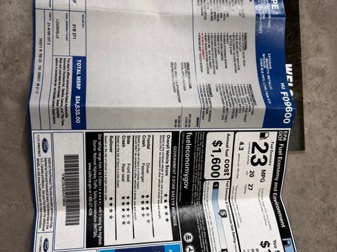 Used 2017 Ford Escape Titanium image 30