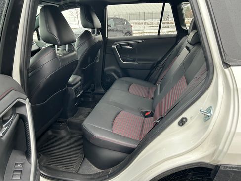 Used 2022 Toyota RAV4 XSE w/ Weather Package image 9