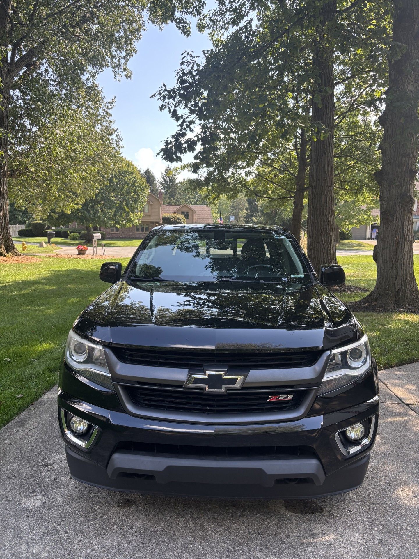 Used 2017 Chevrolet Colorado Z71 AWD/4WD image 4