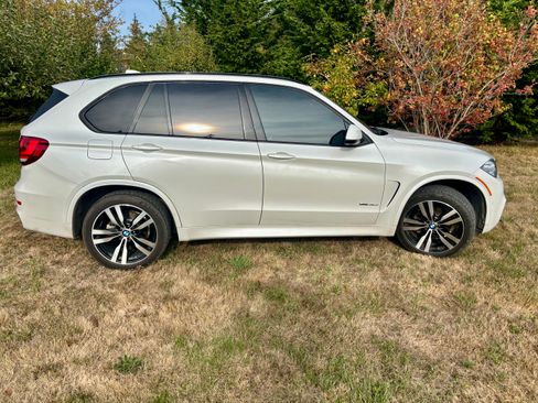 Used 2017 BMW X5 xDrive35d AWD/4WD image 4
