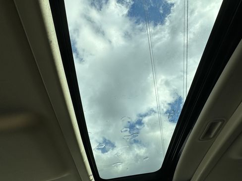 Used 2017 Jeep Patriot High Altitude image 11