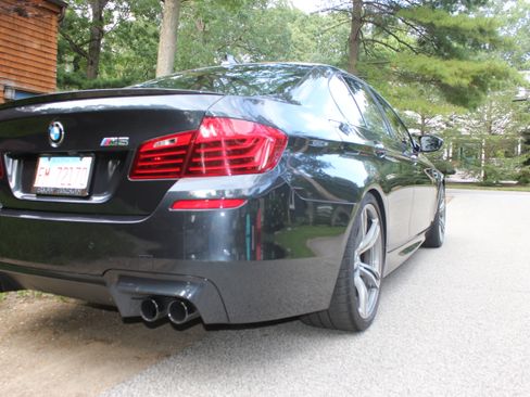 Used 2014 BMW M5 image 10