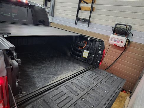 Used 2019 Ford F150 Raptor w/ Equipment Group 802A Luxury image 5