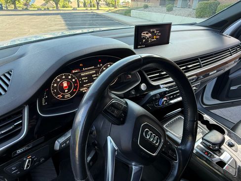 Used 2017 Audi Q7 3.0T Premium Plus AWD/4WD image 13