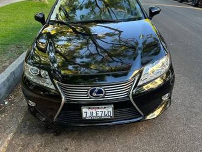 Used 2015 Lexus ES 300h 300h Sedan 4D