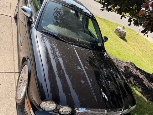 Used 2005 Jaguar XJ Vanden Plas RWD image 4