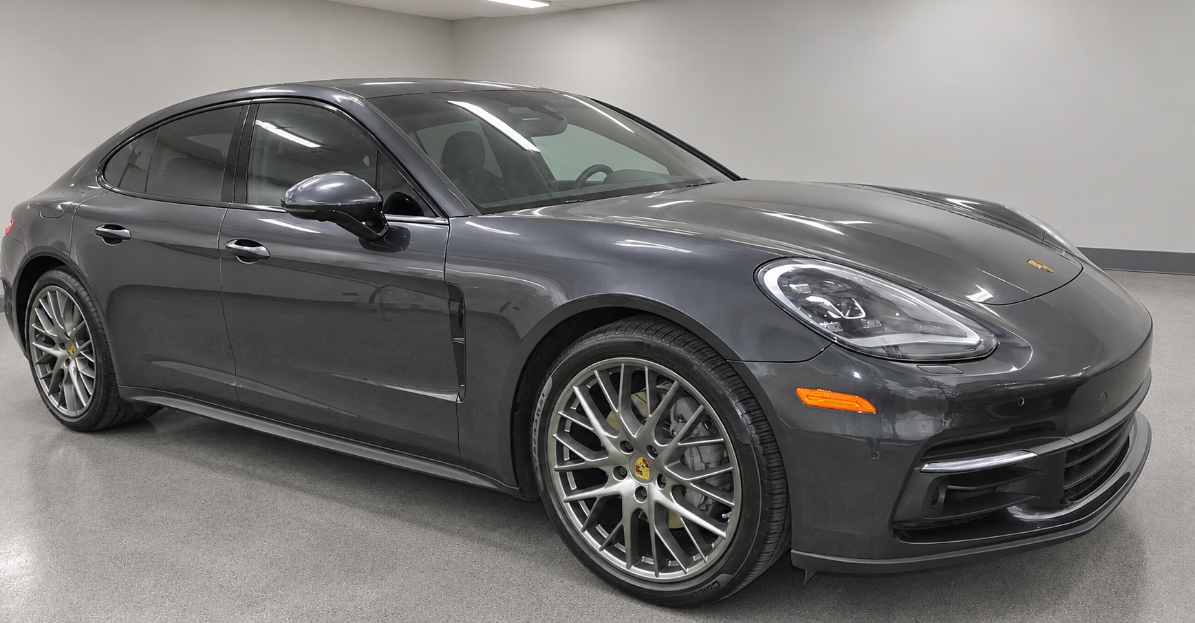 Used 2017 Porsche Panamera 4S AWD/4WD image 22