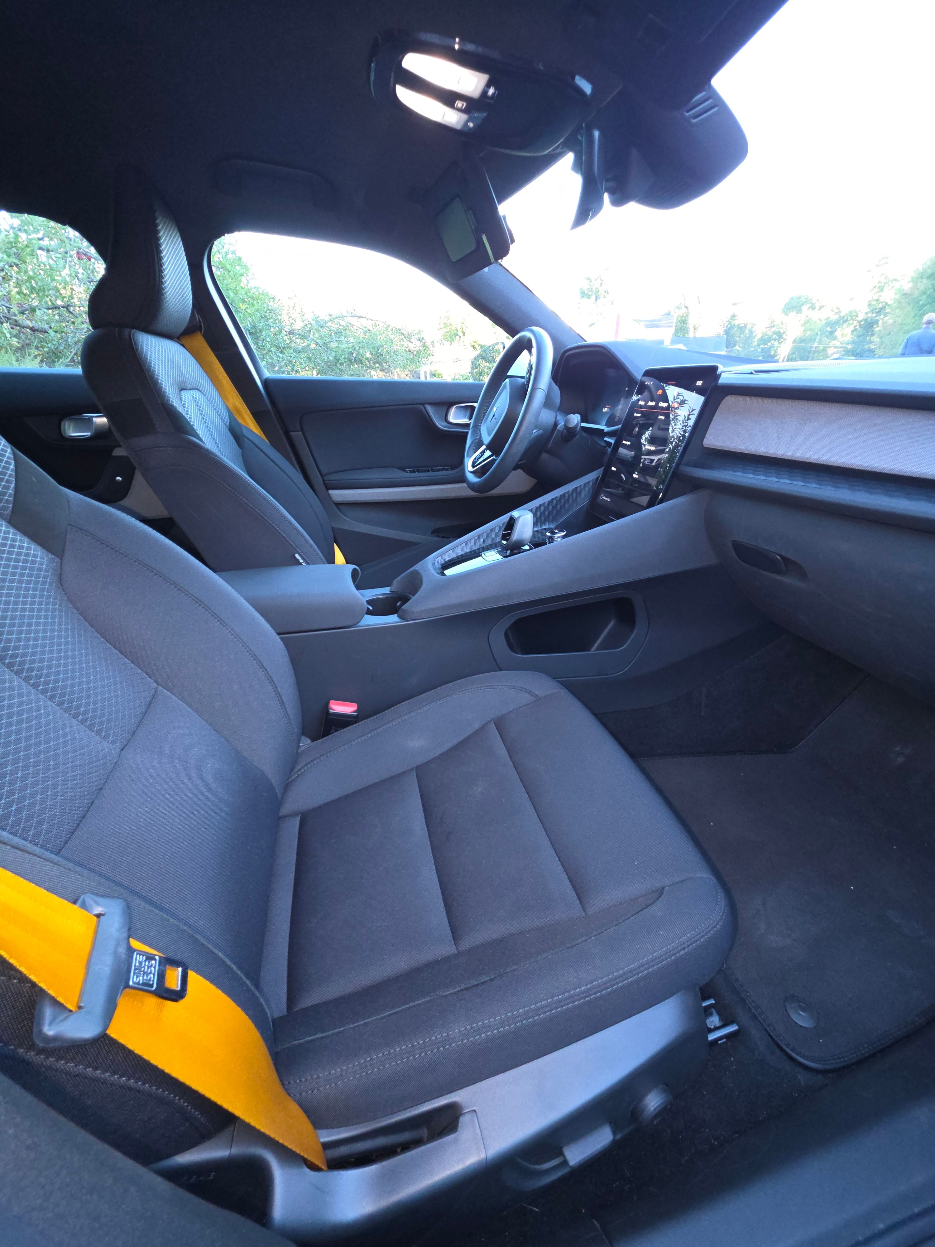 Used 2022 Polestar Polestar 2 w/ Performance Package AWD/4WD image 9