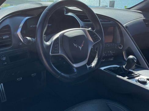 Used 2019 Chevrolet Corvette Stingray Coupe w/ 1LT image 11