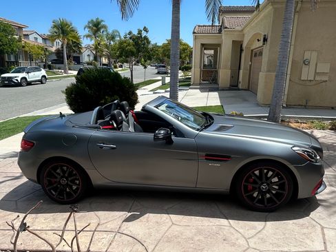 Used 2019 Mercedes-Benz SLC 43 AMG image 11