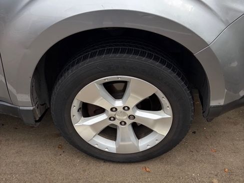 Used 2010 Subaru Forester 2.5XT Limited image 16