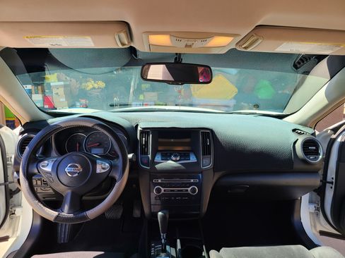 Used 2014 Nissan Maxima 3.5 S image 8