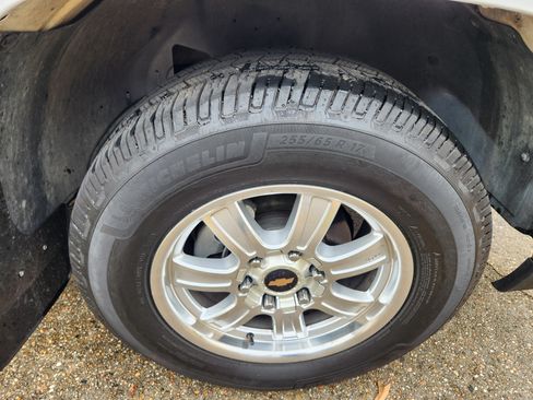 Used 2004 Chevrolet Silverado 1500 W/T image 9