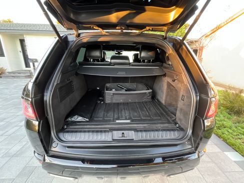 Used 2021 Land Rover Range Rover Sport HSE Silver Edition image 19