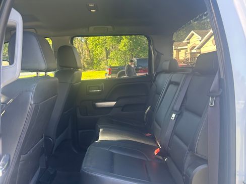 Used 2016 Chevrolet Silverado 2500 LT w/ Custom Sport Edition image 9